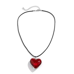 Red Glass Heart Pendant ❤️✨️