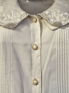Vintage Embroidered With Pearl Buttons Shirt❤️