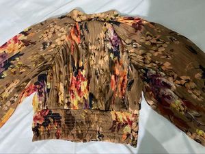 Guess Bianca Floral Print Top( BRAND NEW)