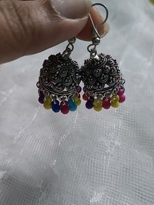 Earings