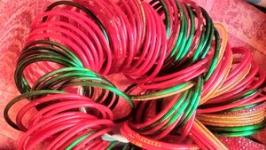 Mirror Bangles Green And Red Every Size