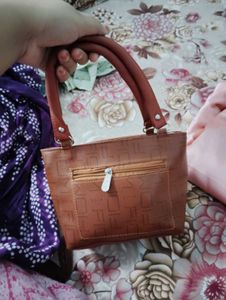 Krazy Kat Leather Handbag 👜
