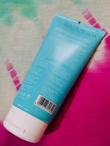 Dot And Key Barrier Repair Face Wash ( Bigger Pack)