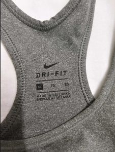 Nike Pro Sports Bra