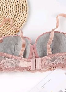 Clovia Padded Pink Bra 🩷