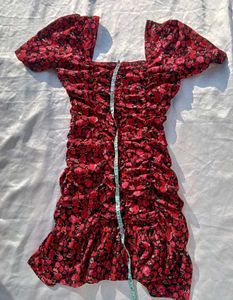 Brand New (Urbanic)Red Floral Gathered Sheath Dres