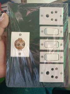 Wooden Board 6×6 Boar