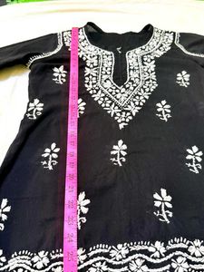 Black Embroidered Kurta
