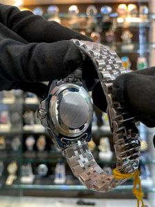 Rolex GMT-Master II: Green Bezel