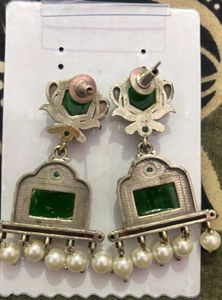 Green Stone Pearl Drop Earrings