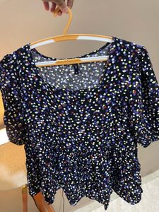 dot Print flaired Top