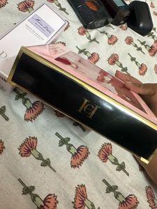 authentic perfume packaging