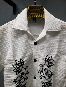 White Knit, Printed Shirt (Oversized Fit)