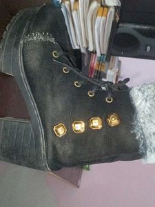 Stylish Black Heeled Boots