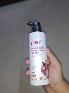 Plum Goodness  Onion And Biotin Hair Fall Control Shampoo