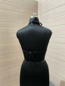 H&amp;M Pintresty 🌸Black Bikini Top