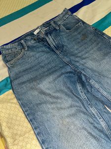 STM Jeans - Stylish Denim