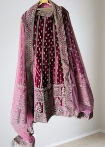 Lehnga at minimal price this wedding season