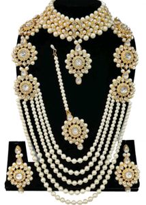 Pearl Kundan Jewelry Set