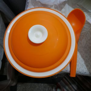 Microwave Casserole with ladle, 1.5L New Unused