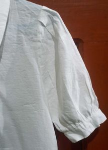 White puff sleeve Collared Top