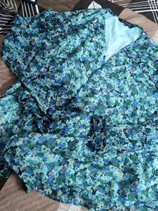 RARE Green wrap top