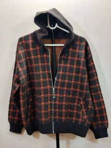 premium mens plaid tartan hooded jacket.(imported)