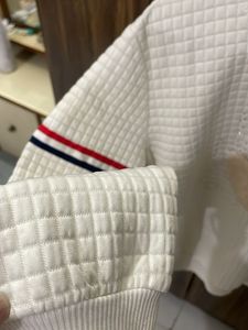 Stylish White Embellished Sweatshirt