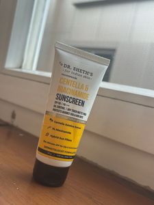 Dr. Sheth&#39;s Centella &amp; Niacinamide Sunscreen