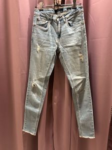 Vero Moda Ripped Light Wash Jeans