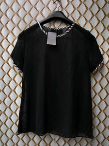 New Black Crape Top Cute