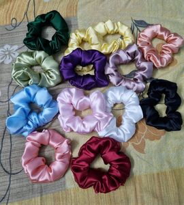 Set Of 12 Random Scrunchies