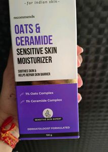 Oats & Ceramide Moisturizer