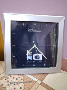 Samsung Galaxy Camera Wall Clock