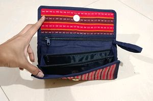 New Hand Wallet