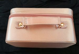 Faces Canada Trousseau Box