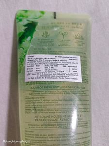 The Face Shop Jeju AloeFresh Soothing Foam Cleaner