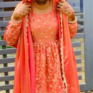 Wedding Outfit For Bridesmaid