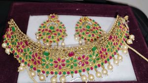 Elegant Gold-Plated Choker Set
