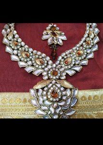 Kundan Set