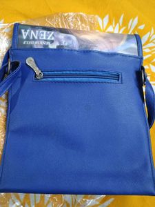 Unused Blinking Illusion Eyes  Sling Purse