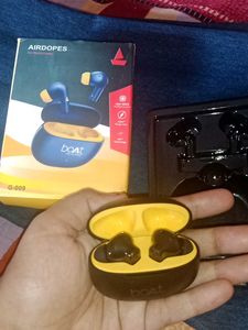 Boat Airdopes G-009