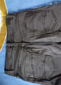 Dark Wash High-Waisted Skinny Jeans