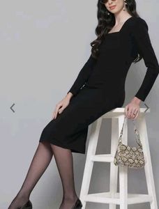 SASSAFRAS Black Bodycon Dress