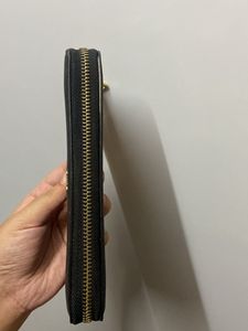 24 hr PRICE  DROP OG Mango wallet