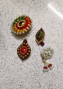 Beautiful Saaree Pins