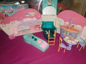 Barbie Party Cruise