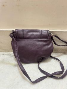 Madame Sling Bag
