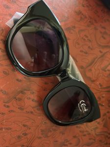 Retro Black Cat Eye Sunglasses