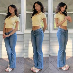 H&amp;M Women Flared Low Jeans